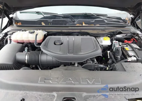 2025 Ram 1500 Laramie 4X4 5'7 Box z USA, uszkodzony, nr VIN 1C6SRFJP9SN511040